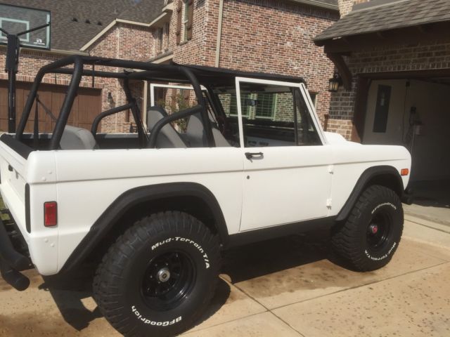 1977 Ford Bronco Custom - photo 4