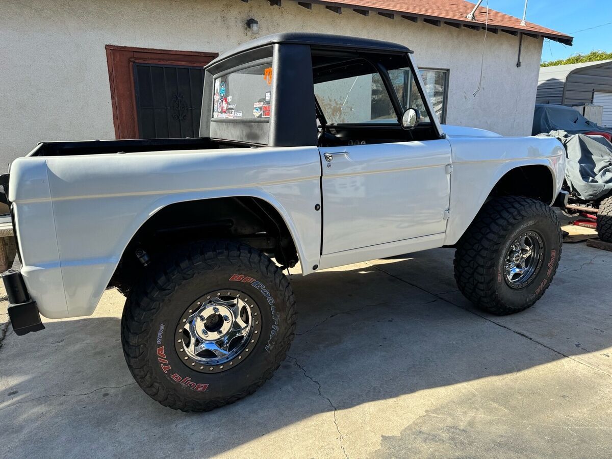1977 Ford Bronco black - photo 9