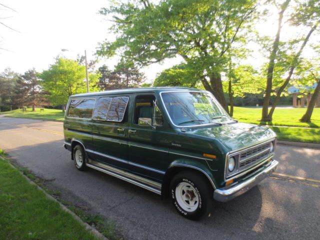 1977 Ford Club Wagon