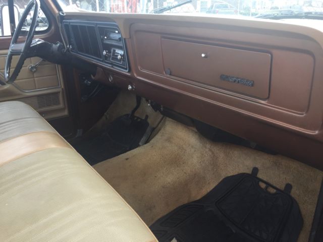 1977 Ford F-150 Custom - photo 12