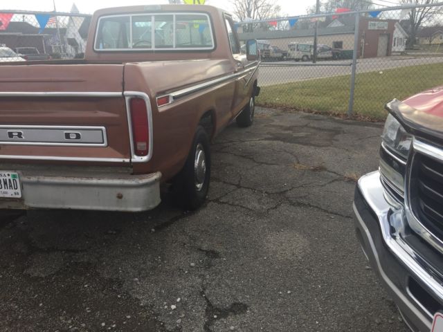 1977 Ford F-150 Custom - photo 3
