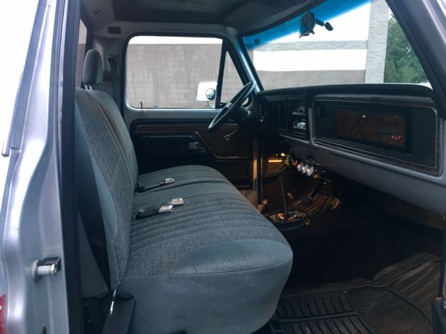 1977 Ford F-150 XLT - photo 11