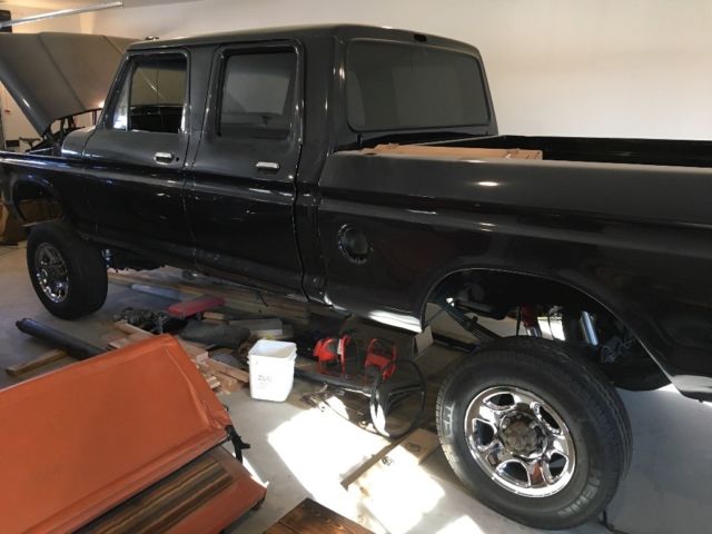 1977 Ford F-250 - photo 11
