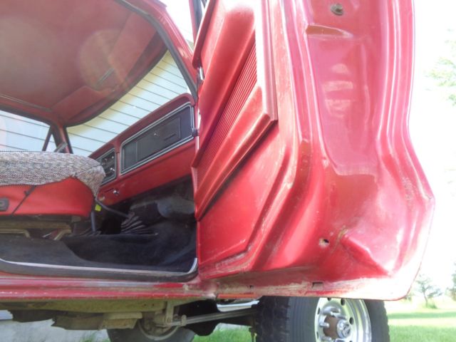 1977 Ford F-250 - photo 11
