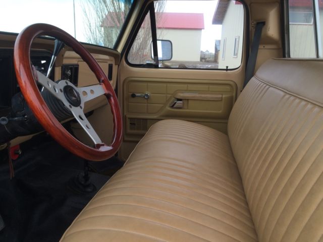 1977 Ford F-250 - photo 5