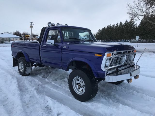 1977 FORD F-250 HIGHBOY 4X4 LONGBED MANUAL 460 V8 ENGINE 90,000 ORIGINAL MILES 1977 Ford F-250 Custom