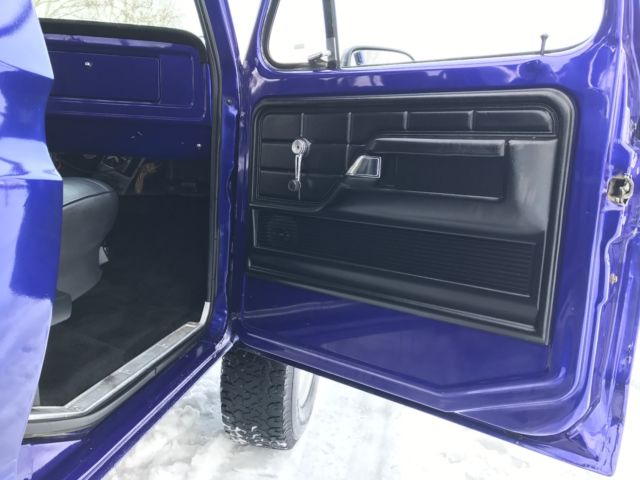 1977 Ford F-250 Custom - photo 13