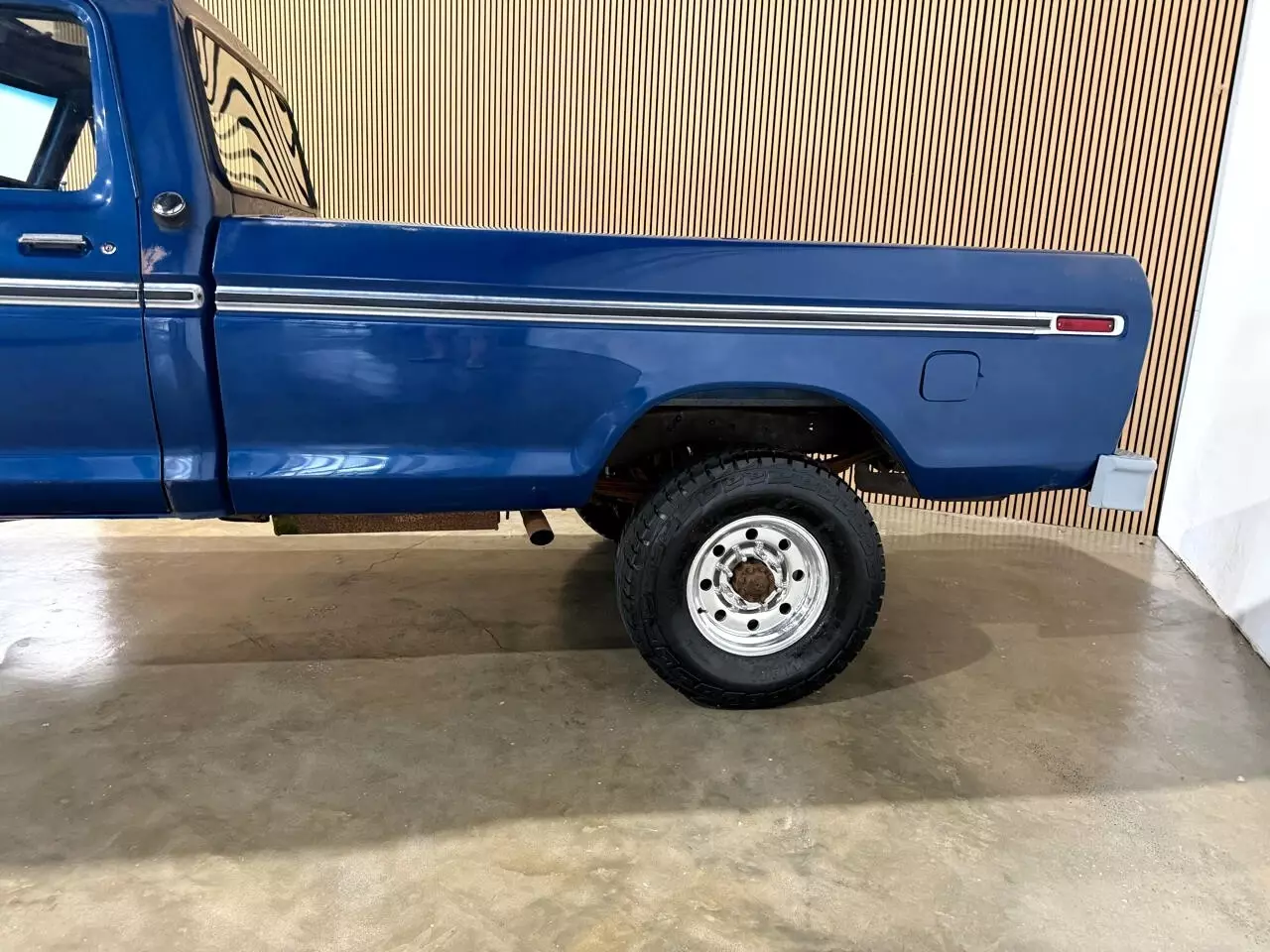 1977 Ford F-250 Reg. Cab 4WD - photo 11