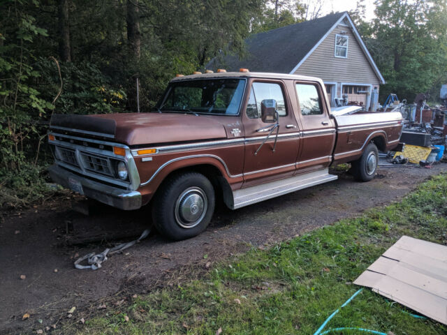 1977 Ford F-350 XLT