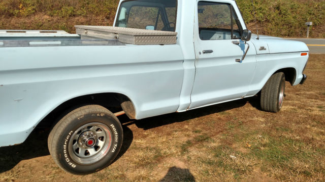 1977 Ford F-100 - photo 3