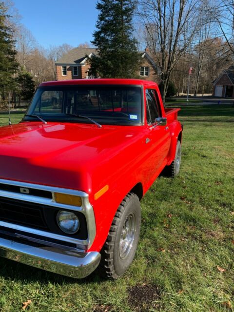 1977 Ford F-100 - photo 2