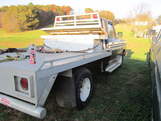 1977 Ford F-100 - photo 12