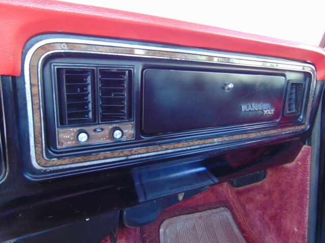 1977 Ford F-150 XLT Ranger - photo 13