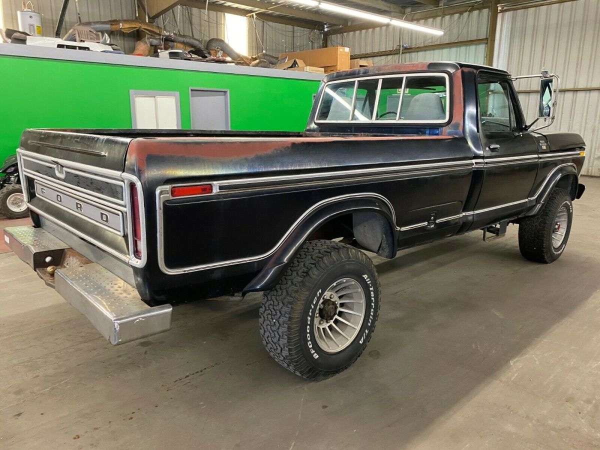 1977 Ford F-250 - photo 2