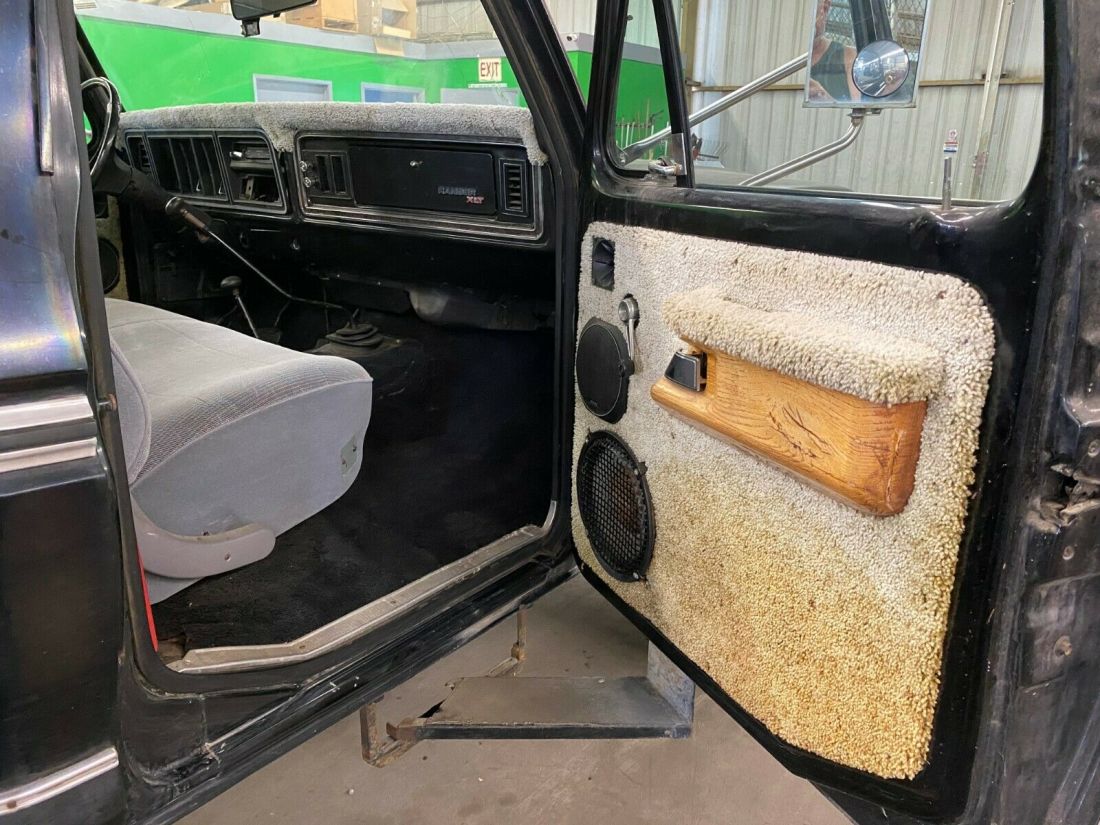 1977 Ford F-250 - photo 7