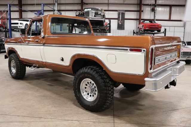 1977 Ford F-250 High Boy - photo 3