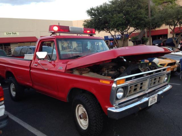 1977 Ford F-250 Custom - photo 2