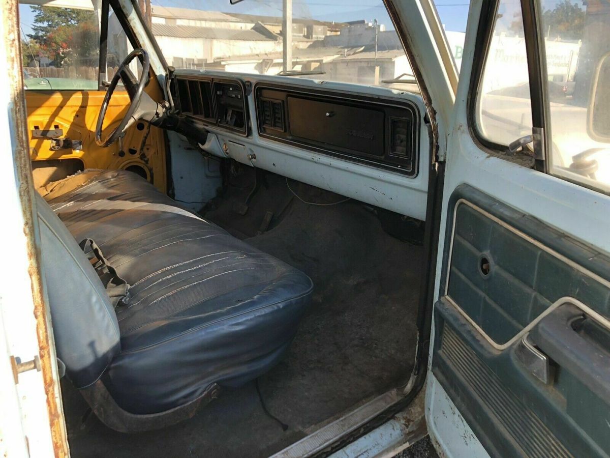 1977 Ford F250 Supercab - photo 9