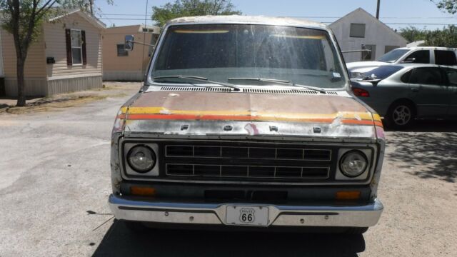1977 Ford E-Series Van Chateau Cruising Van - photo 3