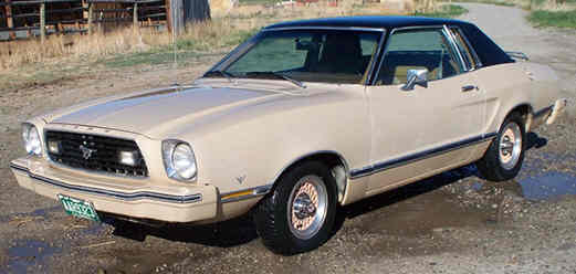1977 Ford Ghia Mustang - Perfectly Running! Rebuilt tranny and engine with 31k 1977 Ford Mustang GHIA