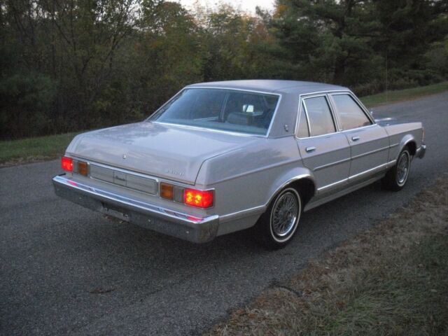1977 Ford Ghia Granada *NO RESERVE* - photo 2