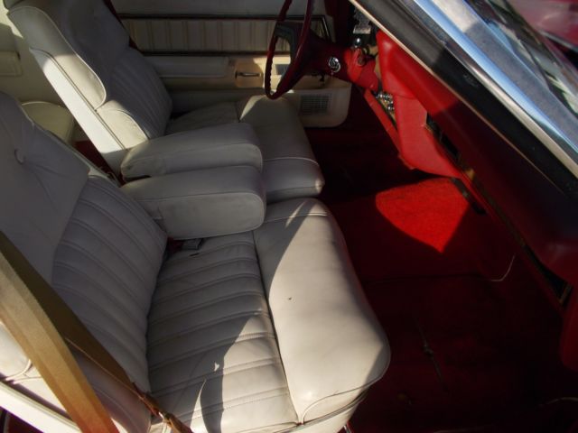 1977 Ford Thunderbird - photo 12