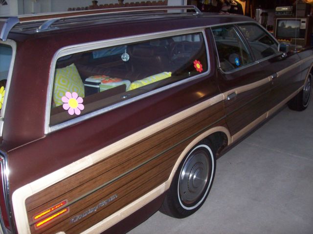 1977 Ford Other station wagon - photo 13