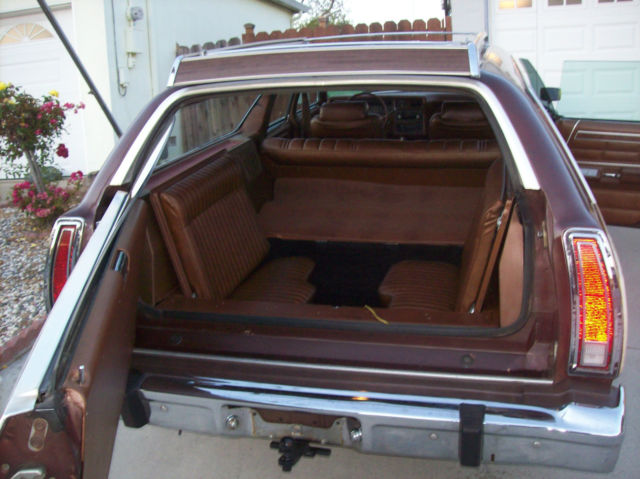 1977 Ford Other station wagon - photo 3