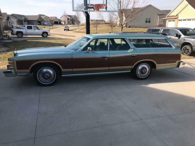 1977 Ford LTD Country Squire station wagon woody! Family Truckster, Wagon Queen! 1977 Ford Other Country Squire