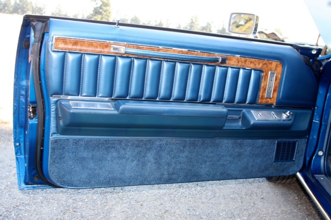1977 Ford LTD Landau - photo 10