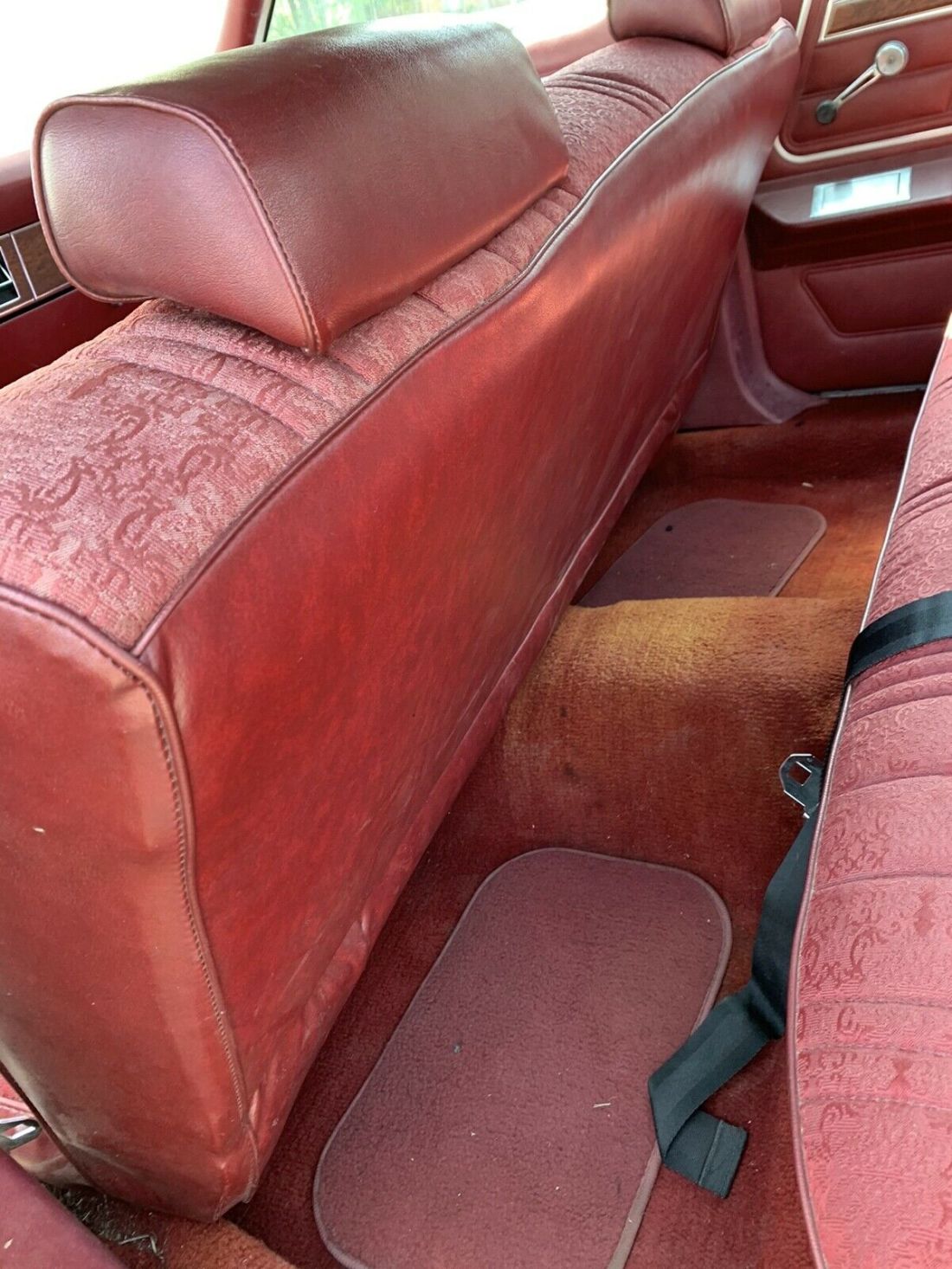 1977 Ford LTD - photo 9