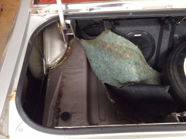 1977 Ford Other Base Sedan 2-Door - photo 6
