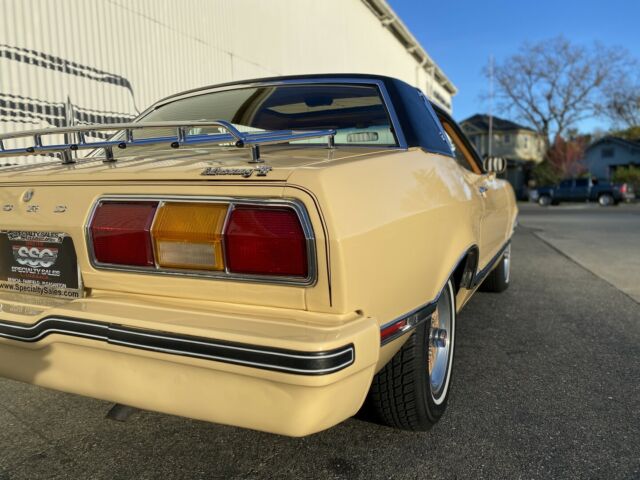 1977 Ford Mustang II - photo 8