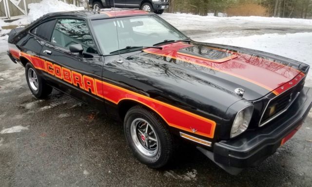 1977 Ford Mustang Cobra II - photo 3
