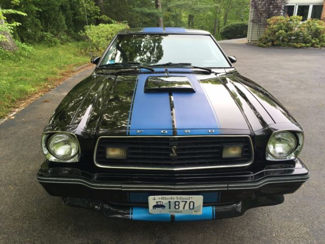 1977 Ford Mustang II Cobra II - photo 4