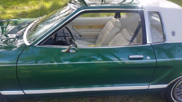 1977 Ford Mustang Mustang II Ghia - photo 11