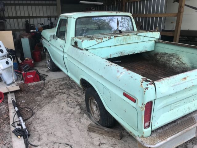 1977 Ford F-100 - photo 6