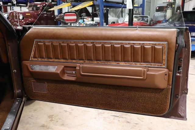 1977 Ford Thunderbird -- - photo 12