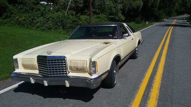 1977 Ford Thunderbird 400 ci Auto 58,000 org miles ac ,all original 1977 Ford Thunderbird
