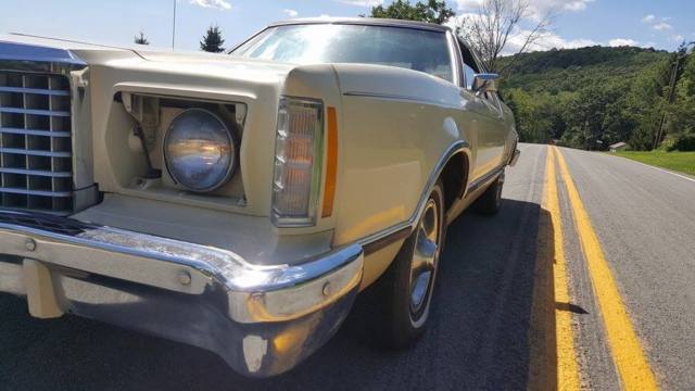 1977 Ford Thunderbird - photo 9