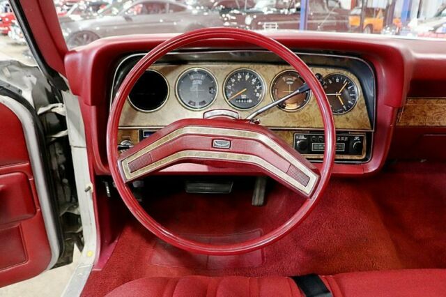 1977 Ford Thunderbird -- - photo 12