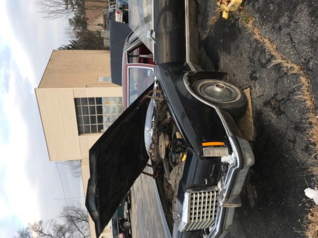 1977 Ford Thunderbird original condition 83,000 miles 1977 Ford Thunderbird