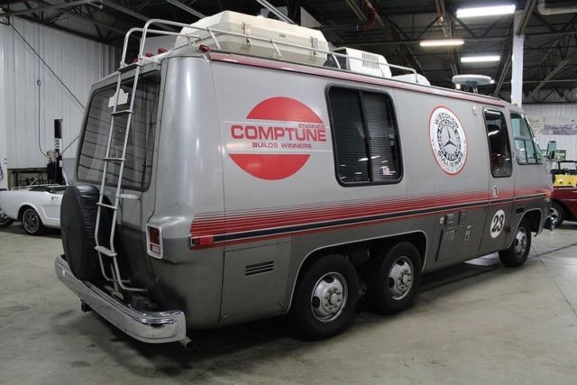1977 GMC Front Wheel Drive Motorhome -- - photo 6