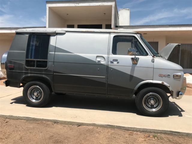 1977 GMC Other Gypsy - photo 2