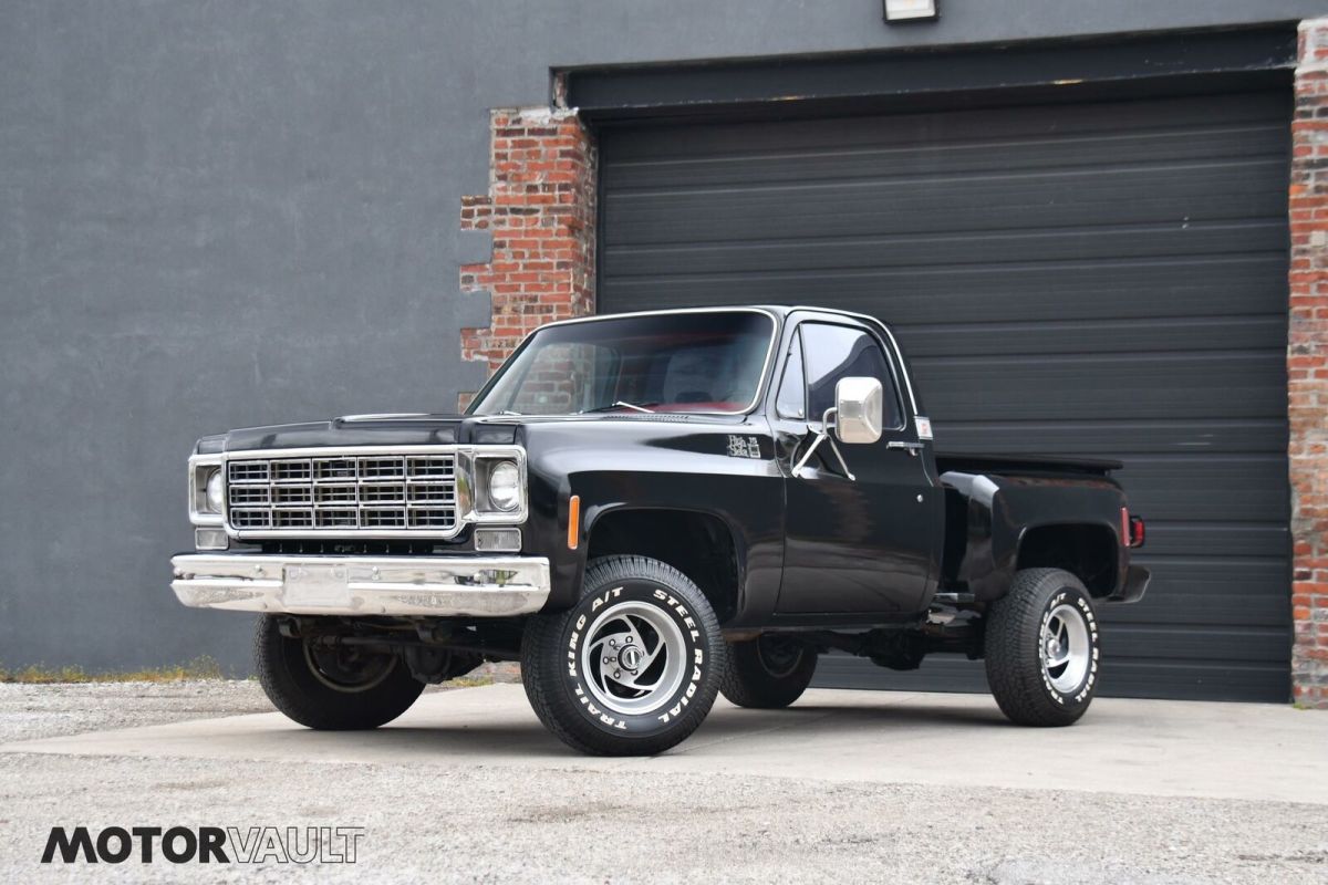 1977 GMC K15 1500 FENDERSIDE STEPSIDE HIGH SIERRA 4X4 1977 GMC K15 HIGH SIERRA 4X4