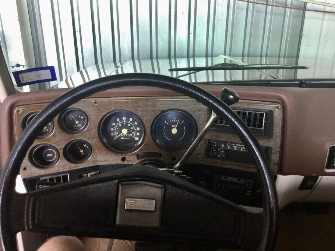 1977 GMC Sierra 2500 - photo 11