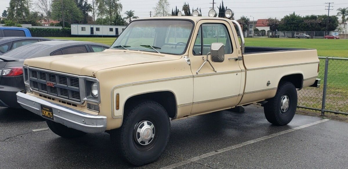 1977 GMC Sierra