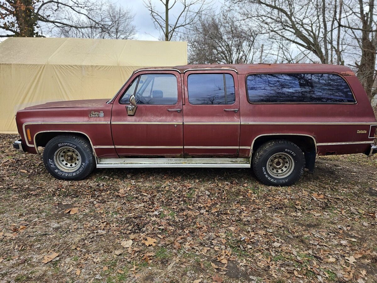 1977 GMC Suburban Sierra Classic 15 Towing Special - photo 2