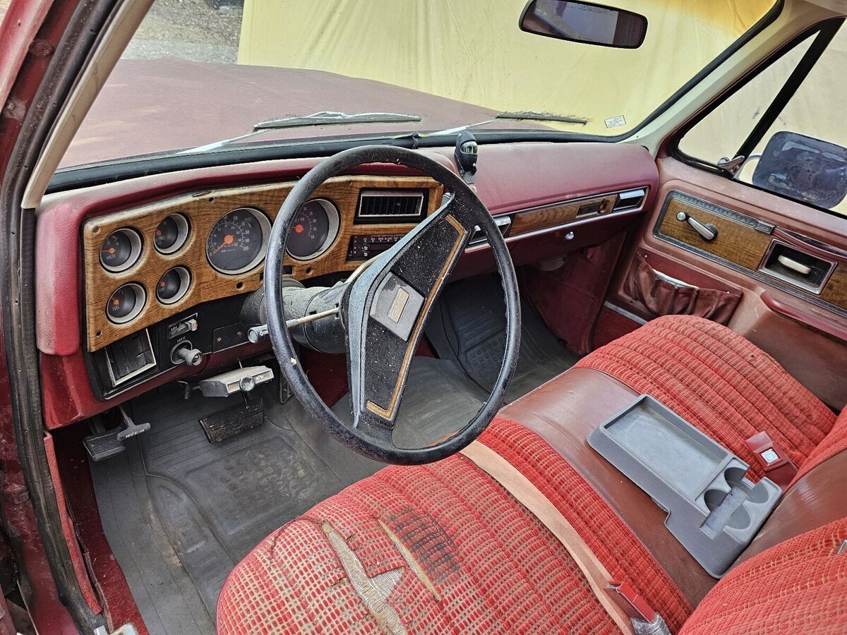 1977 GMC Suburban Sierra Classic 15 Towing Special - photo 7
