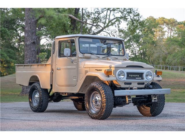 1977 Toyota HJ45 1977 HJ45 Landcruiser, Diesel, AC, 4 spd manua - photo 4